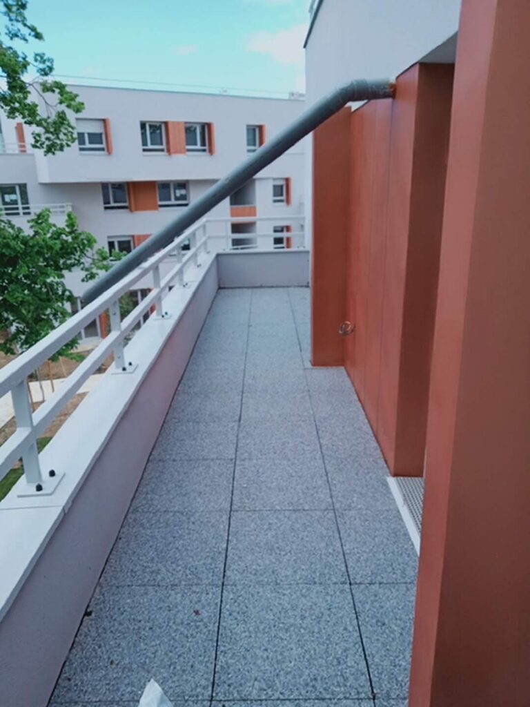 Spécialiste étanchéité terrasse 77